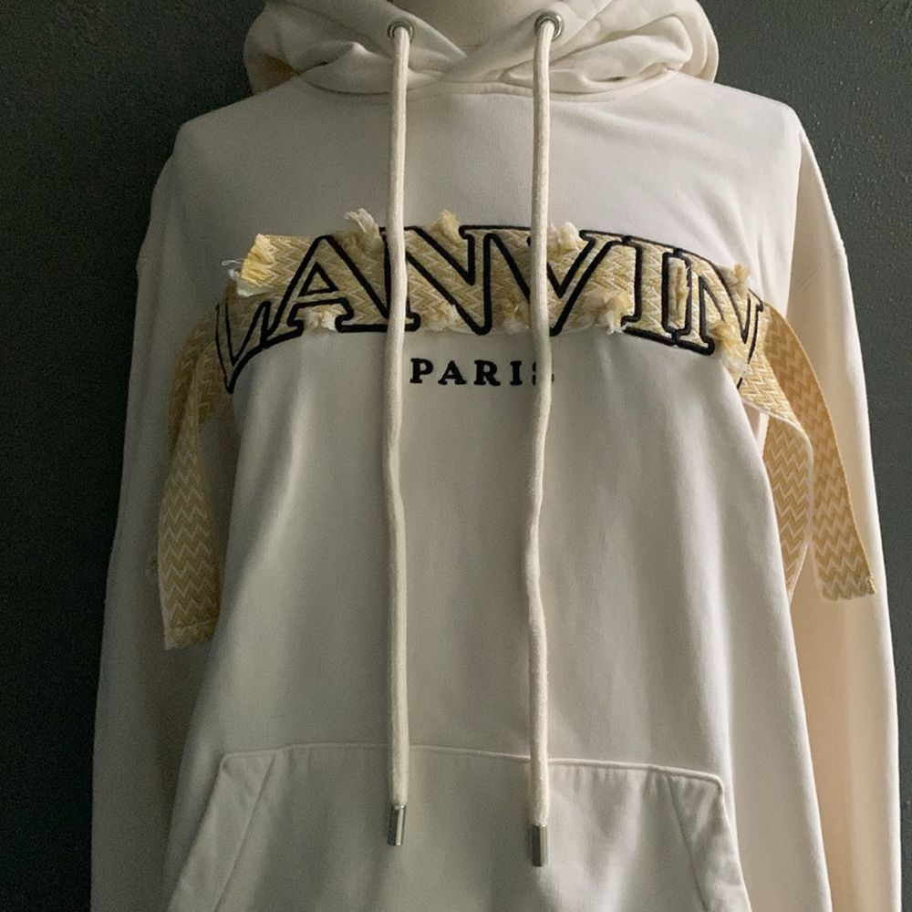 Lanvin Pars View 2